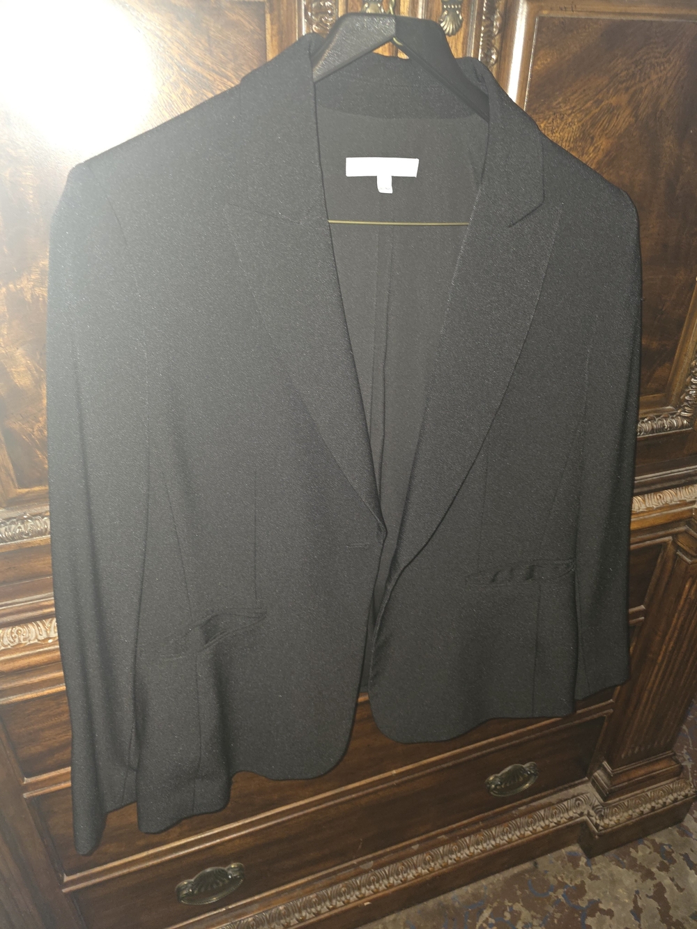 Classic Black Women's Blazer - Tailored Single-Breasted Jacket